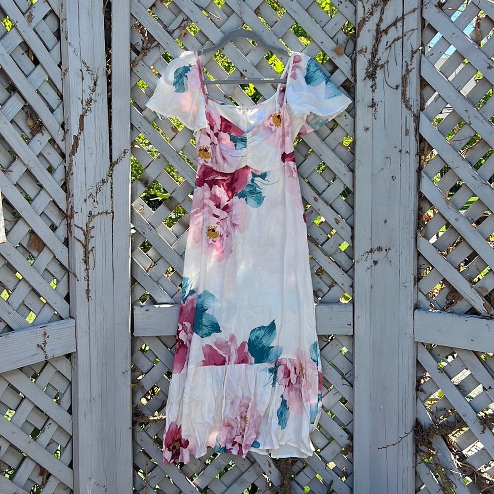 NWT Floral Dress